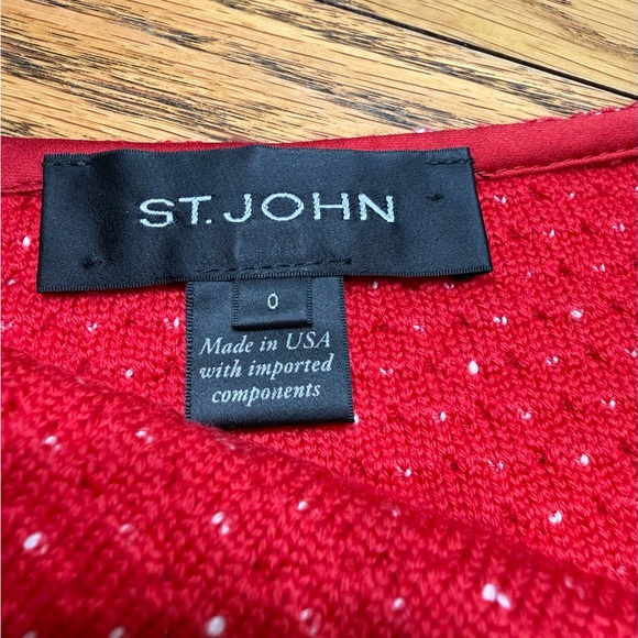 St. John Vibrant Red Skirt- size 0 - Picture 5 of 7